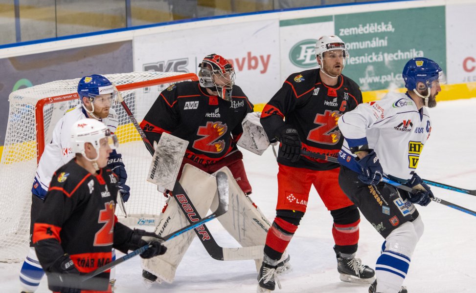 Přípravu na ledě odstartuje Horácké derby